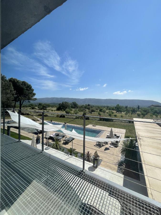 Bed and Breakfast Les Pins Du Luberon Coustellet Экстерьер фото